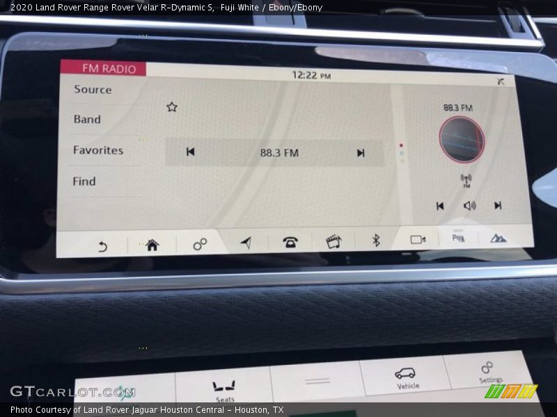 Fuji White / Ebony/Ebony 2020 Land Rover Range Rover Velar R-Dynamic S