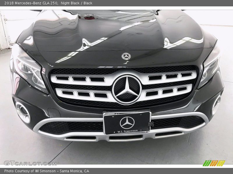 Night Black / Black 2018 Mercedes-Benz GLA 250