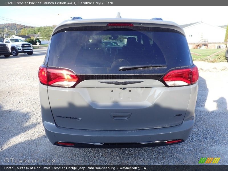 Ceramic Grey / Black 2020 Chrysler Pacifica Launch Edition AWD
