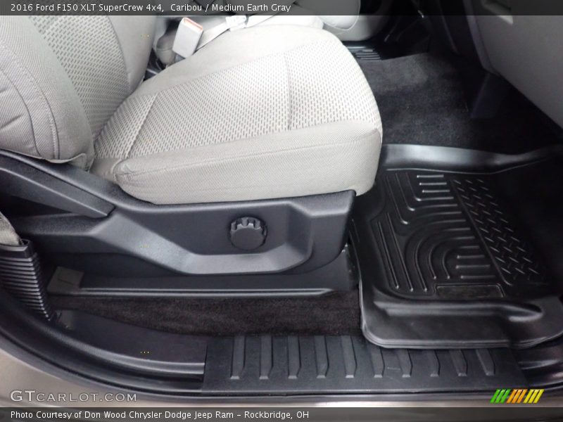 Caribou / Medium Earth Gray 2016 Ford F150 XLT SuperCrew 4x4