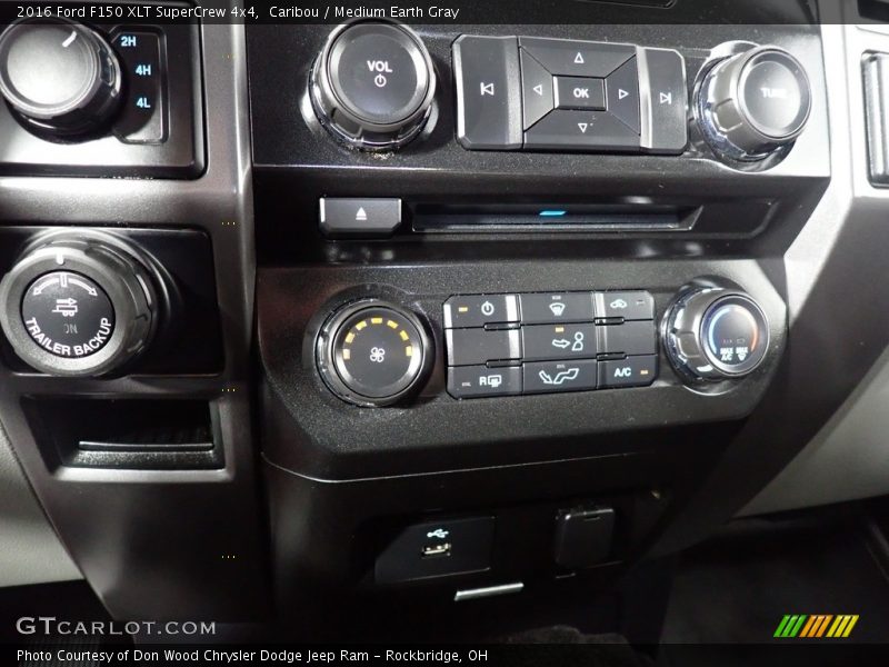 Caribou / Medium Earth Gray 2016 Ford F150 XLT SuperCrew 4x4