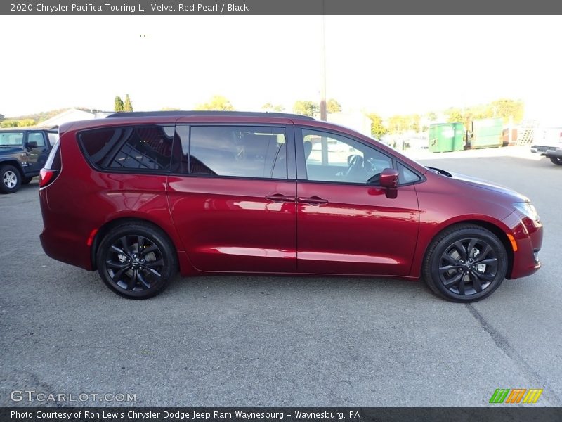 Velvet Red Pearl / Black 2020 Chrysler Pacifica Touring L