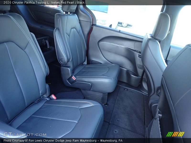 Velvet Red Pearl / Black 2020 Chrysler Pacifica Touring L