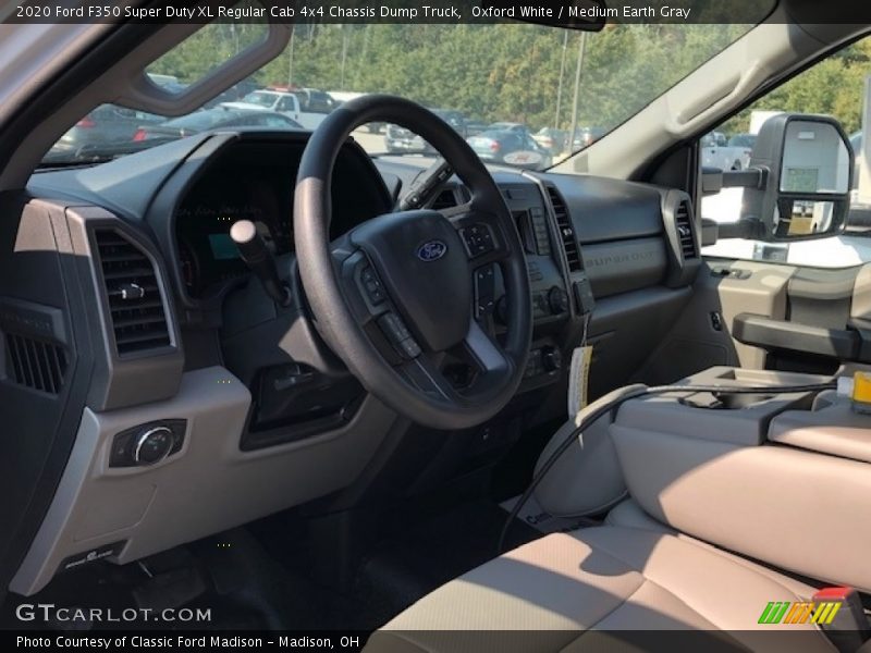 Oxford White / Medium Earth Gray 2020 Ford F350 Super Duty XL Regular Cab 4x4 Chassis Dump Truck
