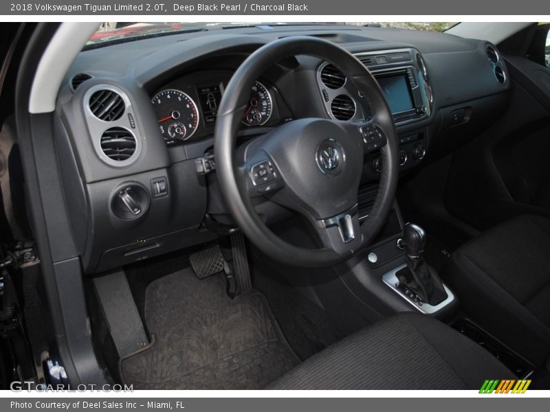 Deep Black Pearl / Charcoal Black 2018 Volkswagen Tiguan Limited 2.0T