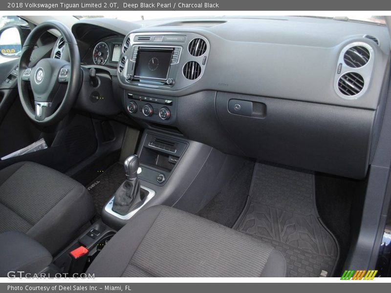 Deep Black Pearl / Charcoal Black 2018 Volkswagen Tiguan Limited 2.0T