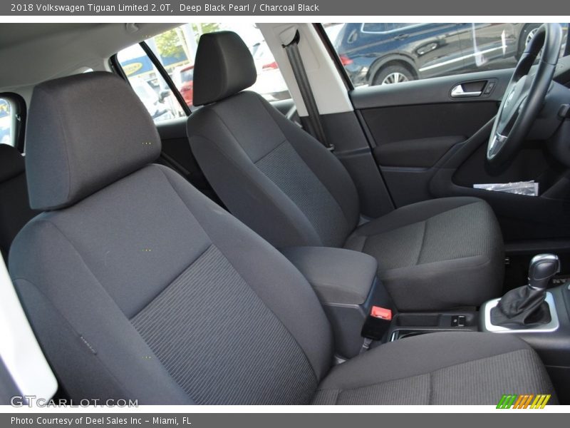 Deep Black Pearl / Charcoal Black 2018 Volkswagen Tiguan Limited 2.0T