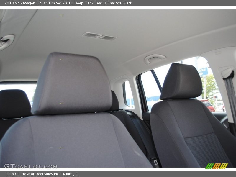 Deep Black Pearl / Charcoal Black 2018 Volkswagen Tiguan Limited 2.0T
