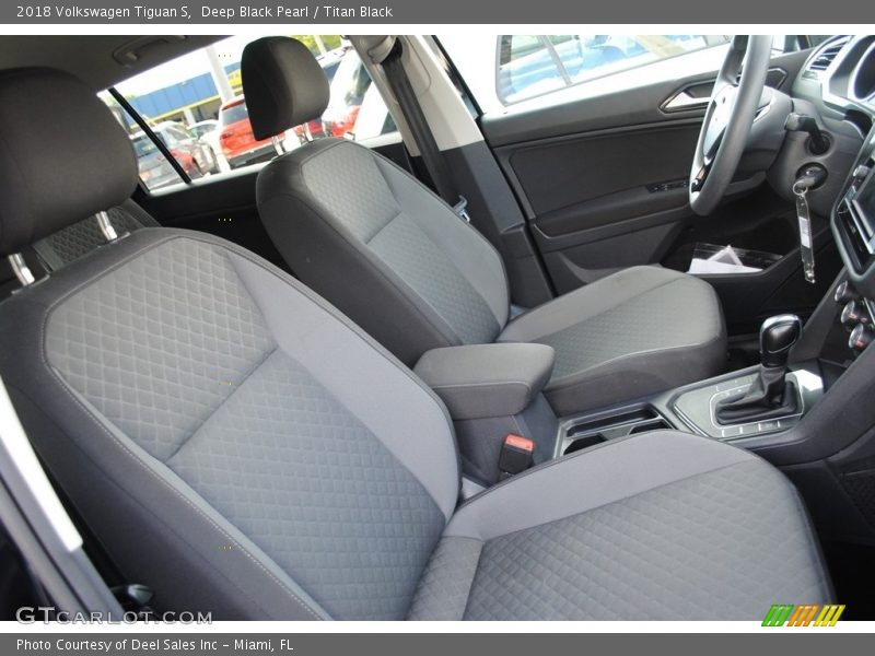 Front Seat of 2018 Tiguan S