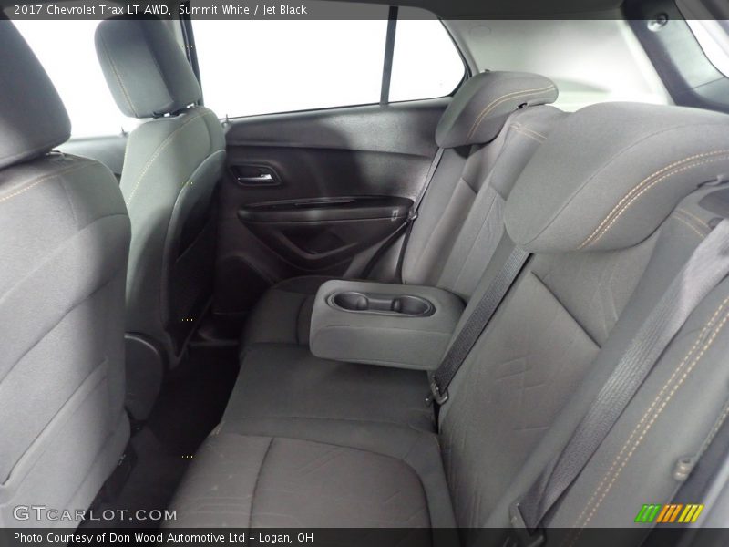 Summit White / Jet Black 2017 Chevrolet Trax LT AWD