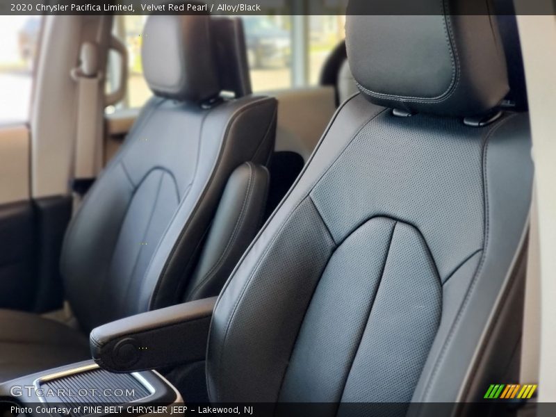 Velvet Red Pearl / Alloy/Black 2020 Chrysler Pacifica Limited