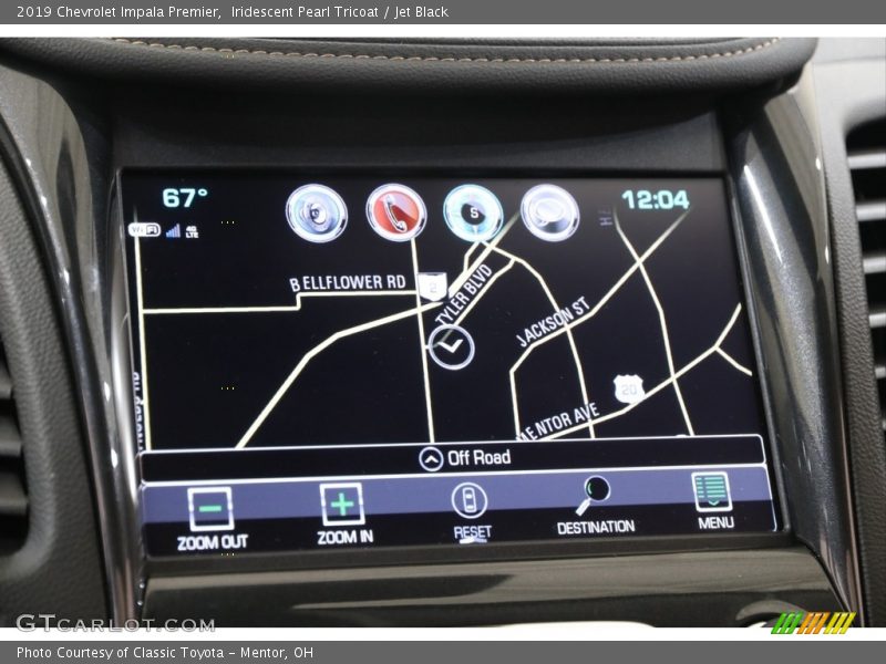 Iridescent Pearl Tricoat / Jet Black 2019 Chevrolet Impala Premier