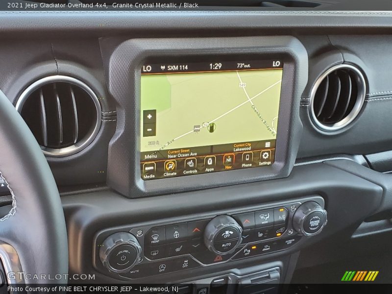 Navigation of 2021 Gladiator Overland 4x4