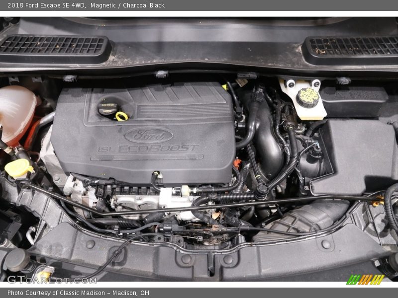Magnetic / Charcoal Black 2018 Ford Escape SE 4WD
