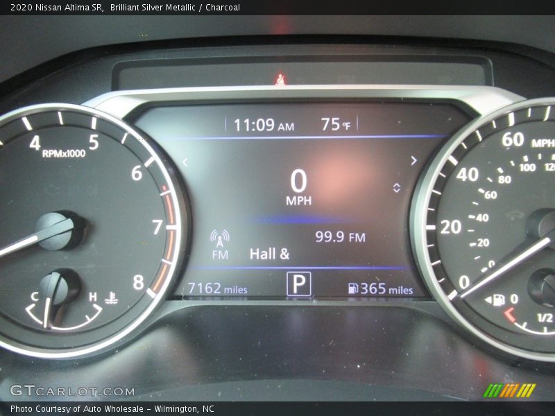 Brilliant Silver Metallic / Charcoal 2020 Nissan Altima SR