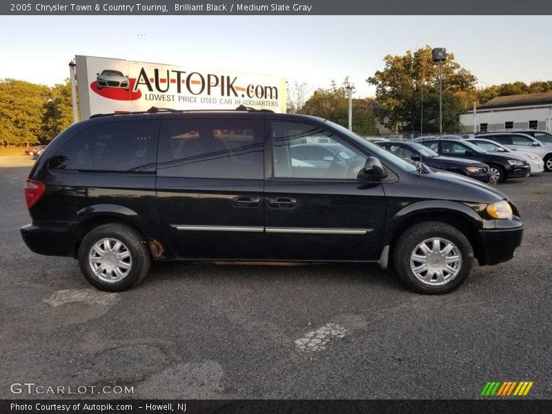 Brilliant Black / Medium Slate Gray 2005 Chrysler Town & Country Touring