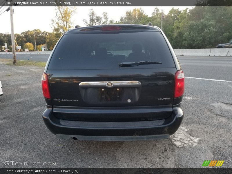 Brilliant Black / Medium Slate Gray 2005 Chrysler Town & Country Touring
