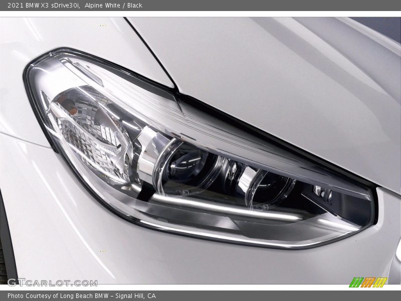 Alpine White / Black 2021 BMW X3 sDrive30i