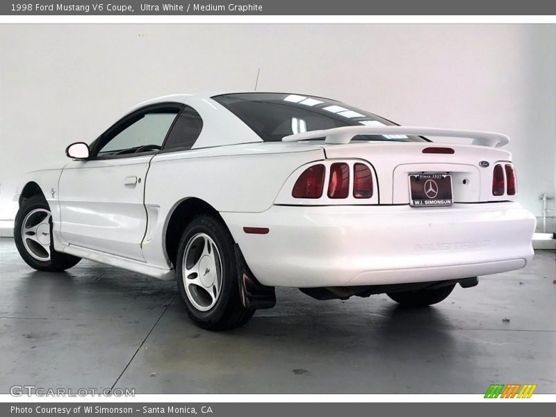 Ultra White / Medium Graphite 1998 Ford Mustang V6 Coupe