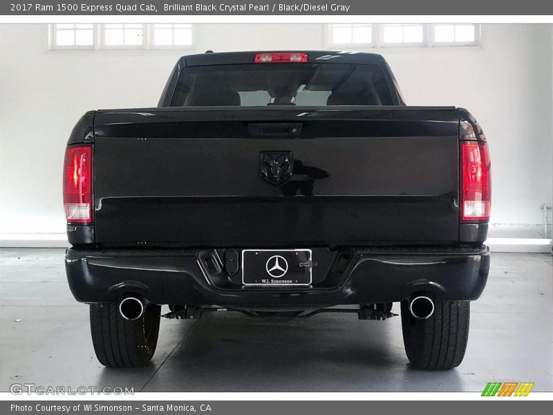 Brilliant Black Crystal Pearl / Black/Diesel Gray 2017 Ram 1500 Express Quad Cab