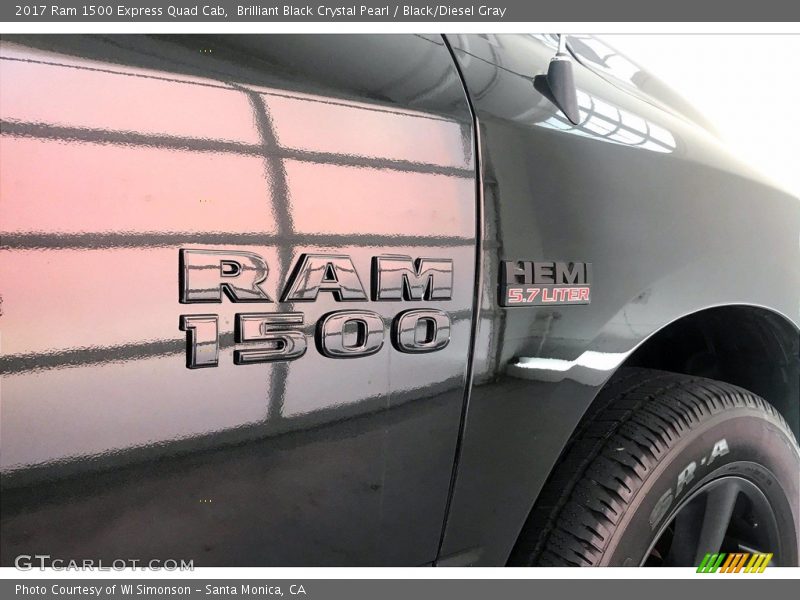 Brilliant Black Crystal Pearl / Black/Diesel Gray 2017 Ram 1500 Express Quad Cab