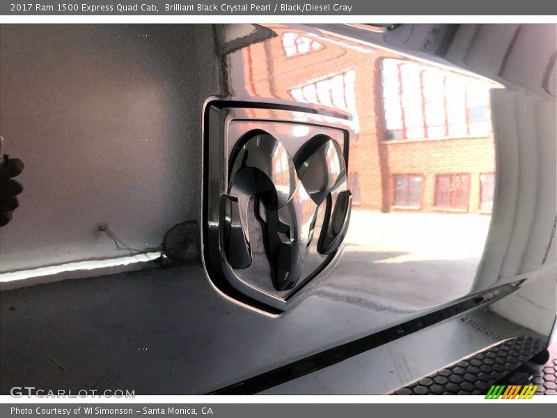 Brilliant Black Crystal Pearl / Black/Diesel Gray 2017 Ram 1500 Express Quad Cab