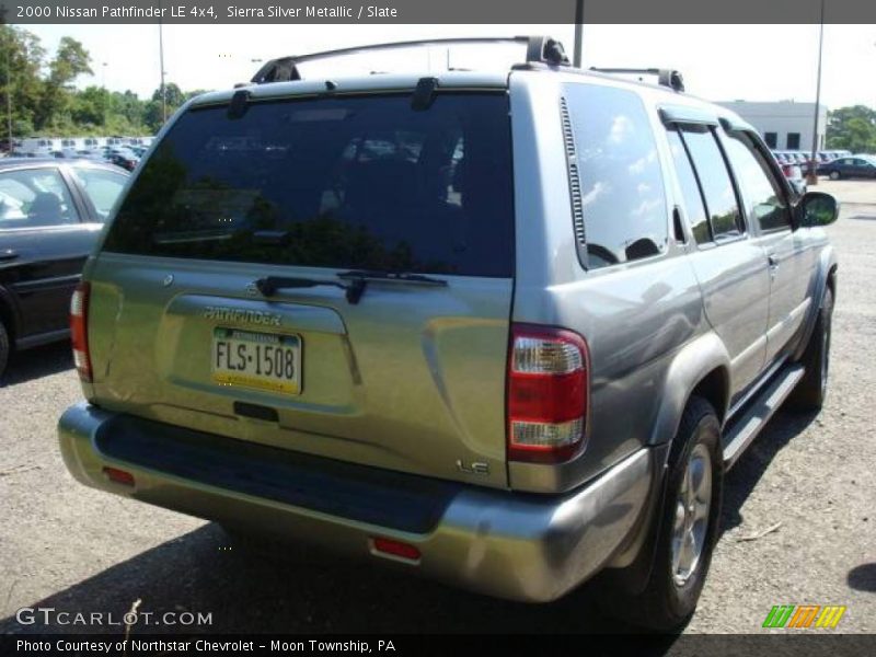 Sierra Silver Metallic / Slate 2000 Nissan Pathfinder LE 4x4