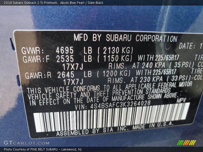 Abyss Blue Pearl / Slate Black 2019 Subaru Outback 2.5i Premium