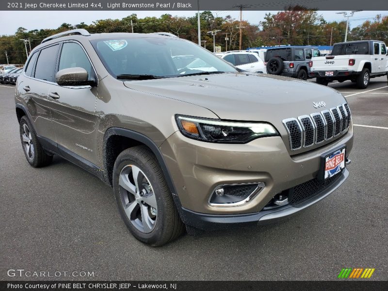 Front 3/4 View of 2021 Cherokee Limited 4x4