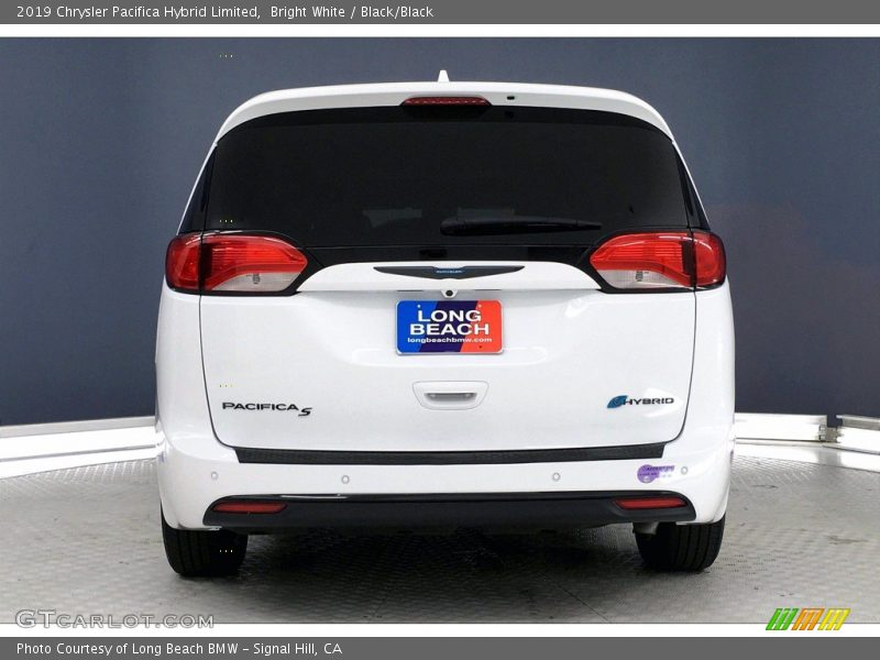 Bright White / Black/Black 2019 Chrysler Pacifica Hybrid Limited