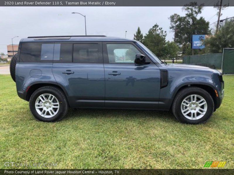  2020 Defender 110 S Tasman Blue Metallic