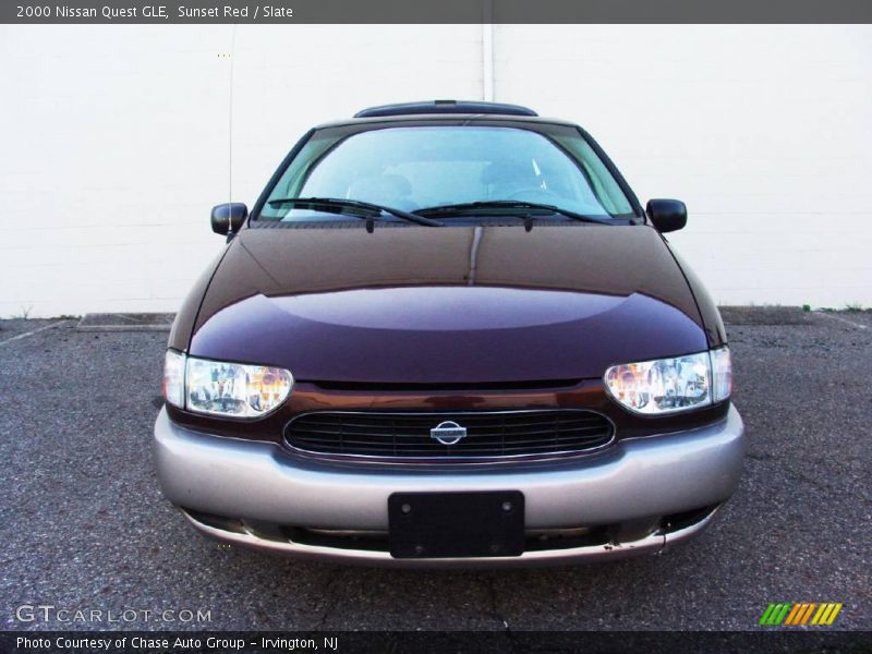 Sunset Red / Slate 2000 Nissan Quest GLE