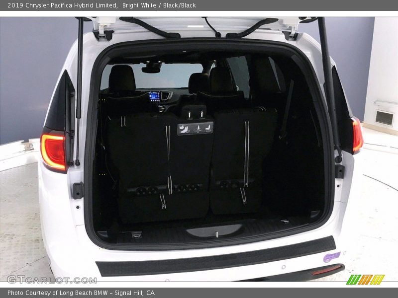 Bright White / Black/Black 2019 Chrysler Pacifica Hybrid Limited