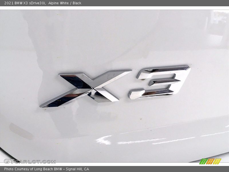 Alpine White / Black 2021 BMW X3 sDrive30i