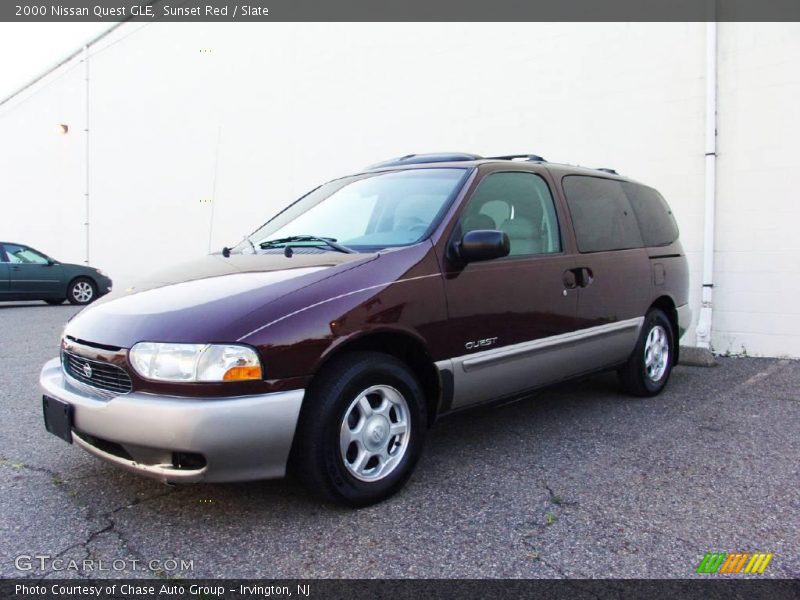 Sunset Red / Slate 2000 Nissan Quest GLE