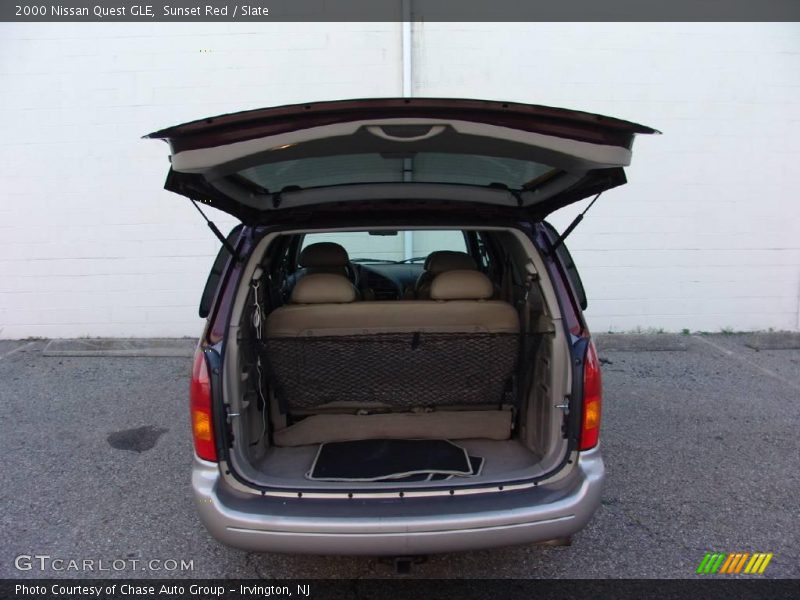 Sunset Red / Slate 2000 Nissan Quest GLE