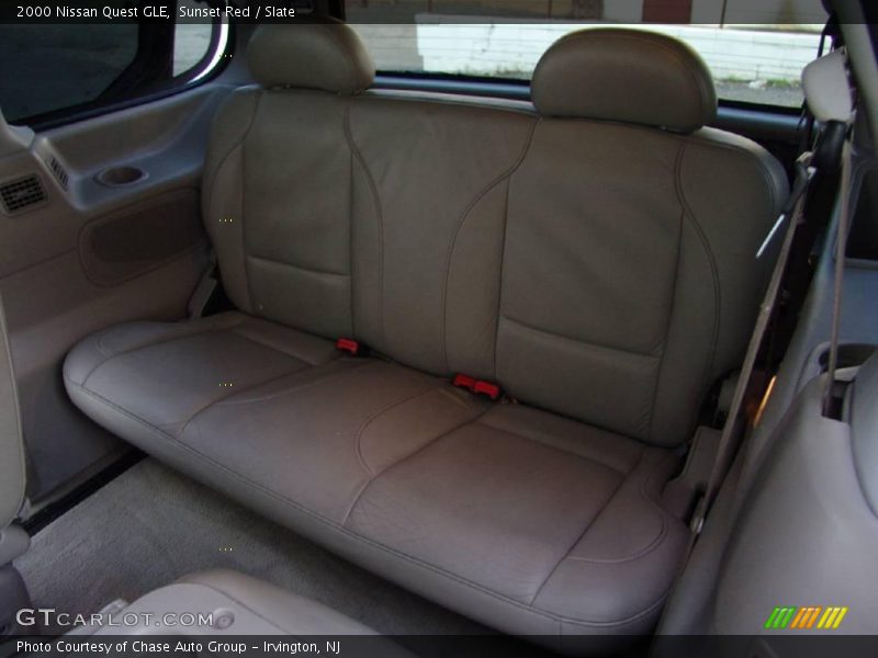 Sunset Red / Slate 2000 Nissan Quest GLE