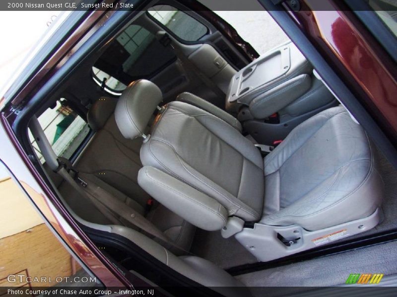Sunset Red / Slate 2000 Nissan Quest GLE