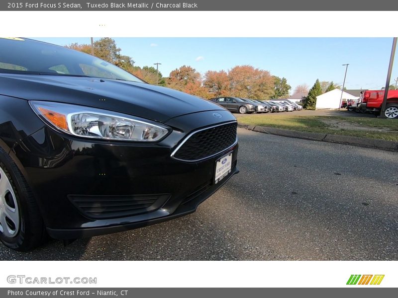 Tuxedo Black Metallic / Charcoal Black 2015 Ford Focus S Sedan