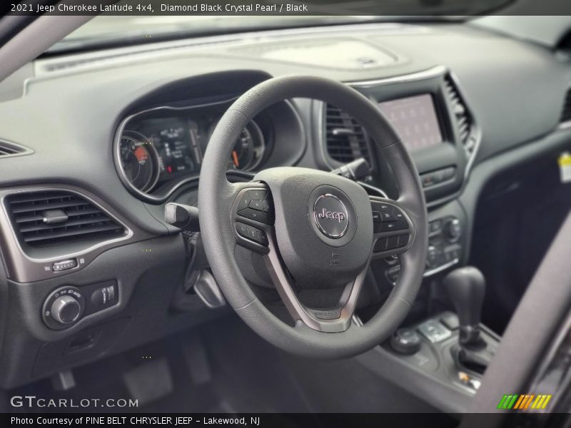 Diamond Black Crystal Pearl / Black 2021 Jeep Cherokee Latitude 4x4