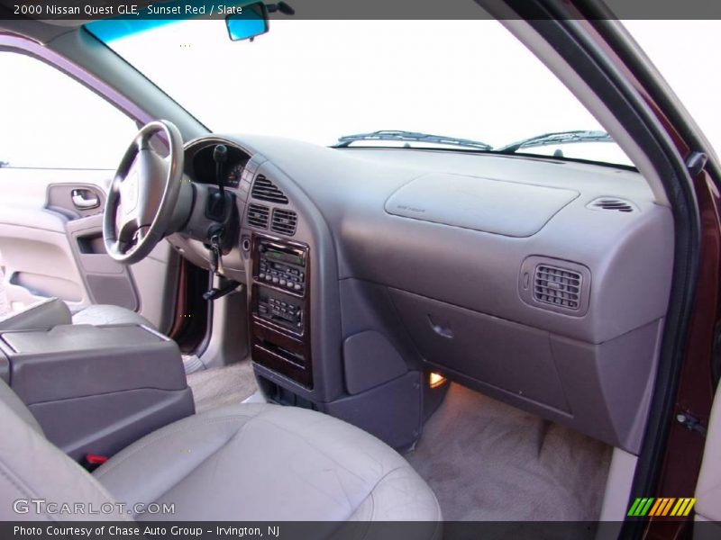 Sunset Red / Slate 2000 Nissan Quest GLE