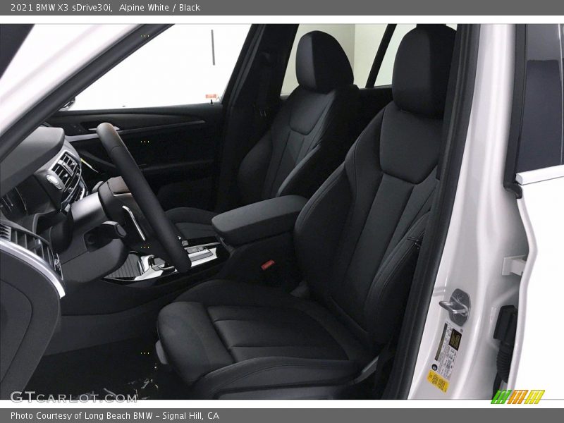 Alpine White / Black 2021 BMW X3 sDrive30i