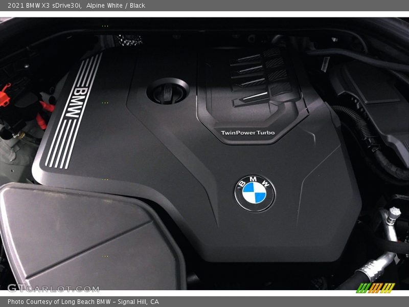 Alpine White / Black 2021 BMW X3 sDrive30i