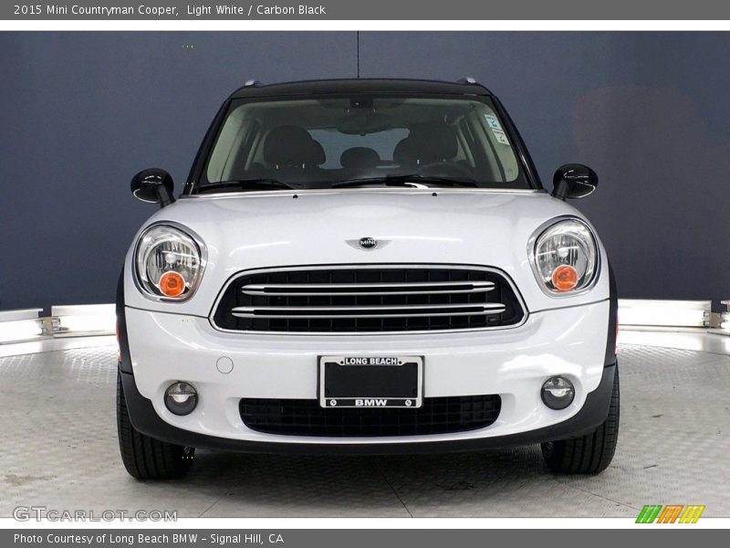 Light White / Carbon Black 2015 Mini Countryman Cooper