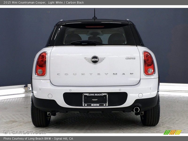 Light White / Carbon Black 2015 Mini Countryman Cooper