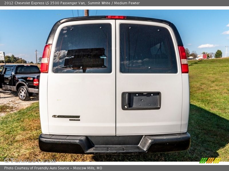 Summit White / Medium Pewter 2012 Chevrolet Express LS 3500 Passenger Van