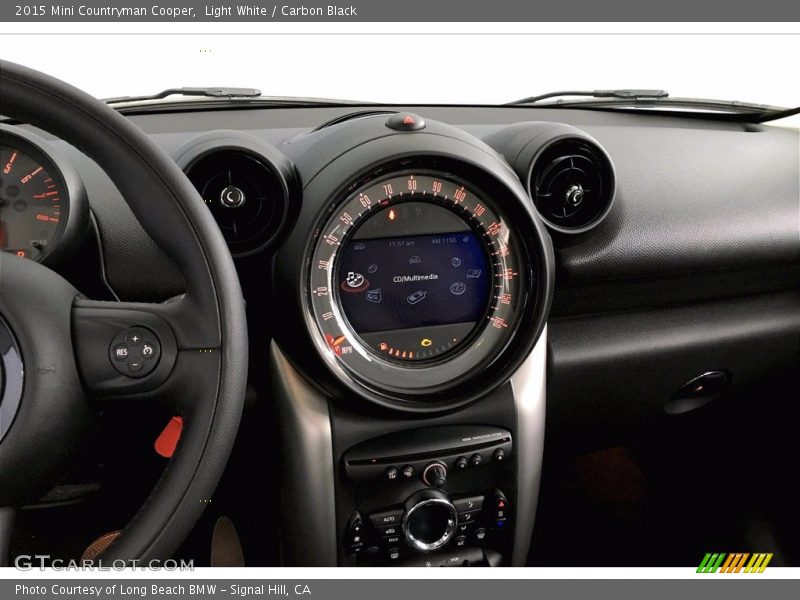 Light White / Carbon Black 2015 Mini Countryman Cooper