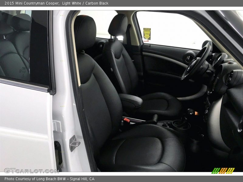 Light White / Carbon Black 2015 Mini Countryman Cooper