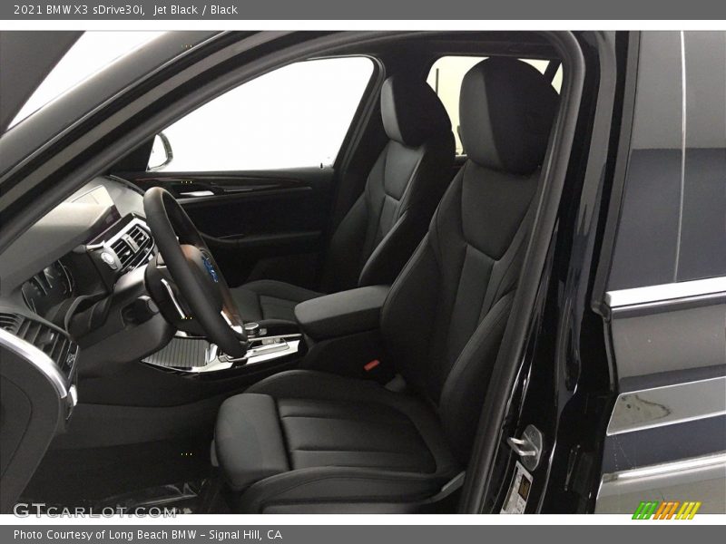 Front Seat of 2021 X3 sDrive30i