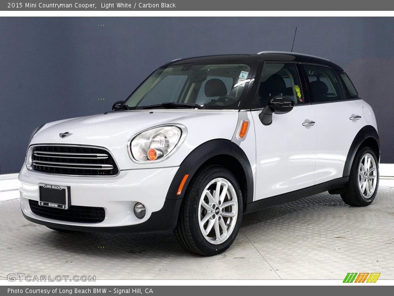 Light White / Carbon Black 2015 Mini Countryman Cooper